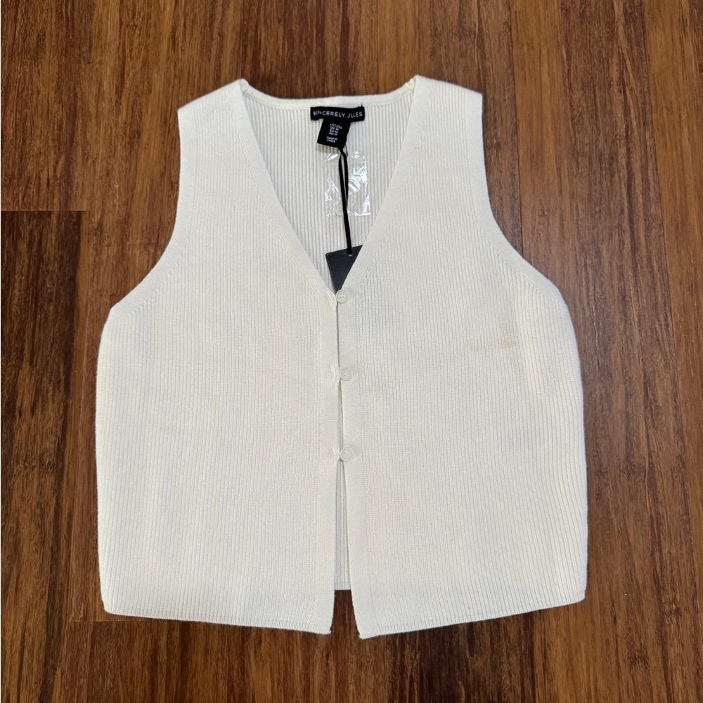 NEW Sincerely Jules White Knit Button Front Sweater Vest Women’s Size M Petite